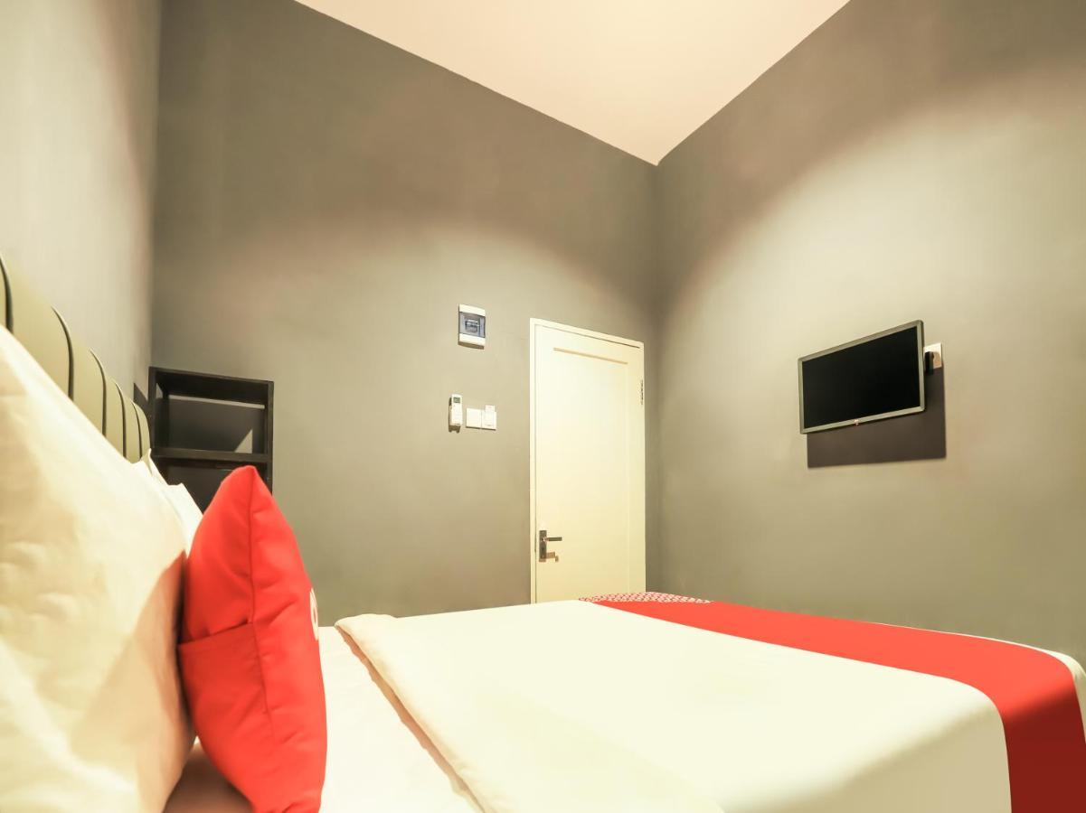Oyo 3492 Mandala Residence เมดาน ภายนอก รูปภาพ